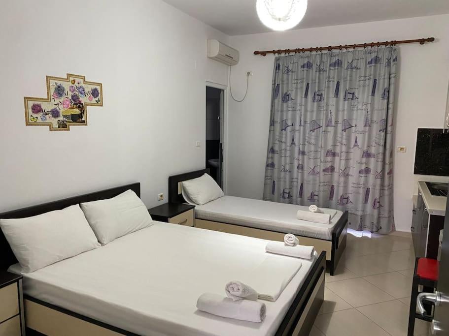 Guesthouse Xhimi Ксамил Экстерьер фото