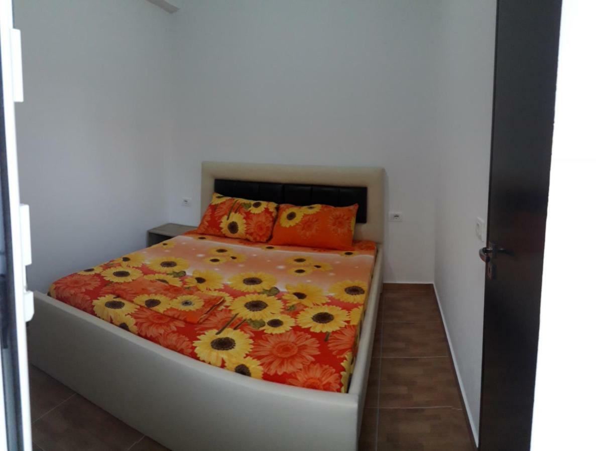 Guesthouse Xhimi Ксамил Экстерьер фото